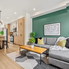 Rooftop + Garage | 3 Private Ensuites, 2 King Beds