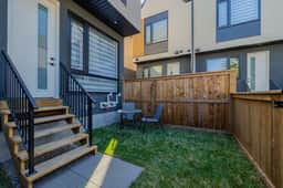 Fenced Yard, Free Parking, 2 King Beds with AC - Image 5